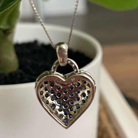 Sapphire and Diamonds Necklace - Picture 5 of 12